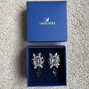 SWAROVSKI BY SHOUROUK:PIERCED EARRINGS 5019161